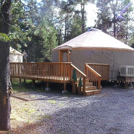 Bend-Sunriver Rv Campground Three Rivers Exteriör bild