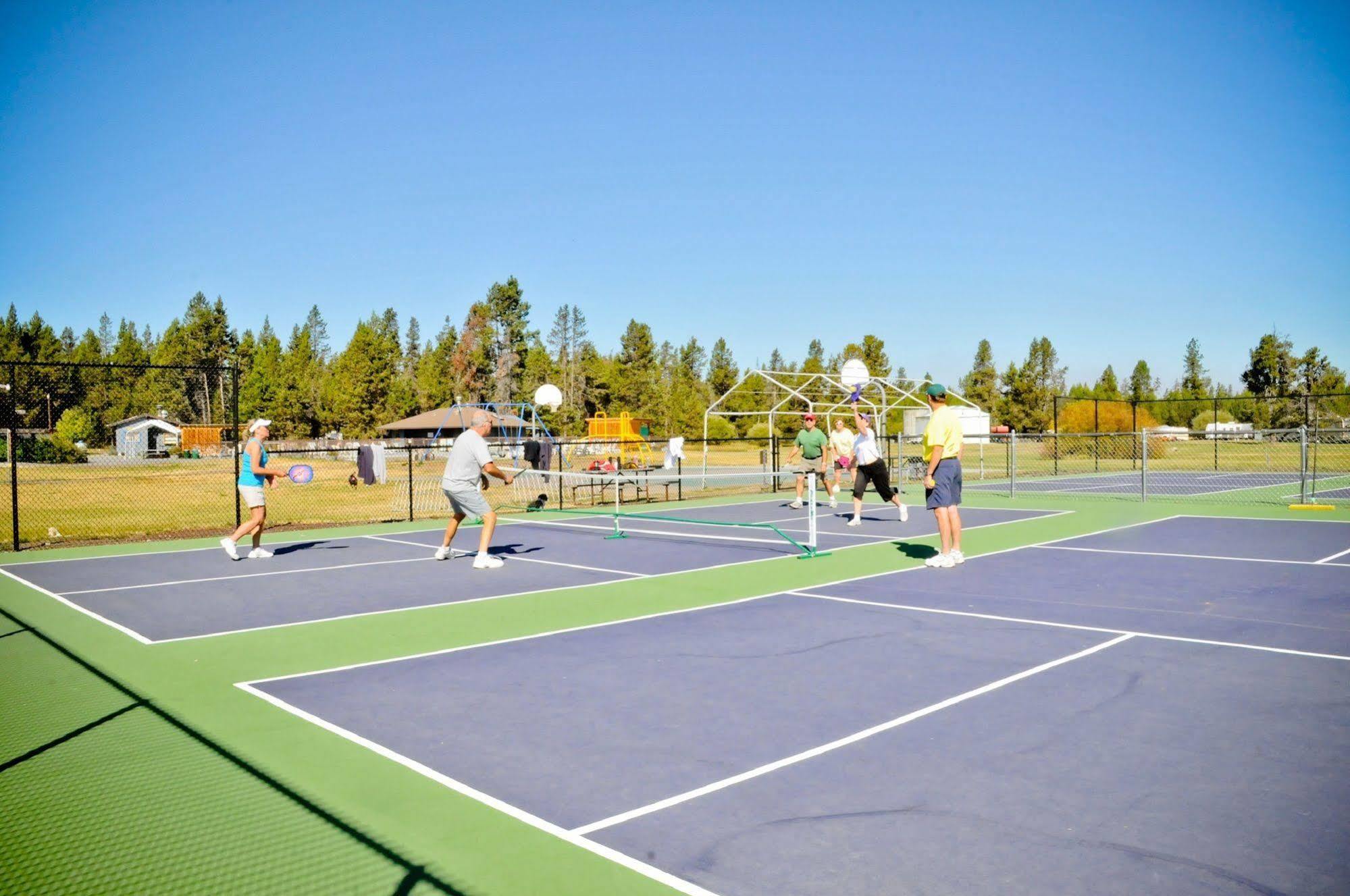 Bend-Sunriver Rv Campground Three Rivers Exteriör bild